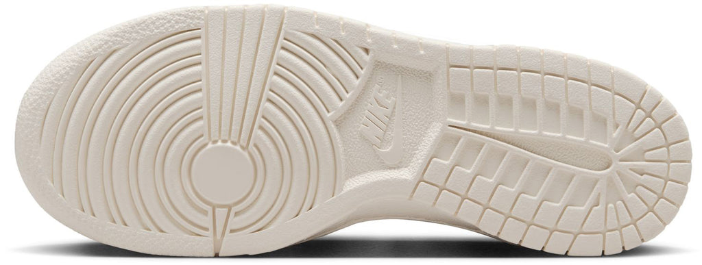 Dunk Low sneakers