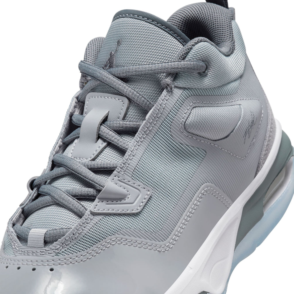 Jordan Stay Loyal 3 sneakers