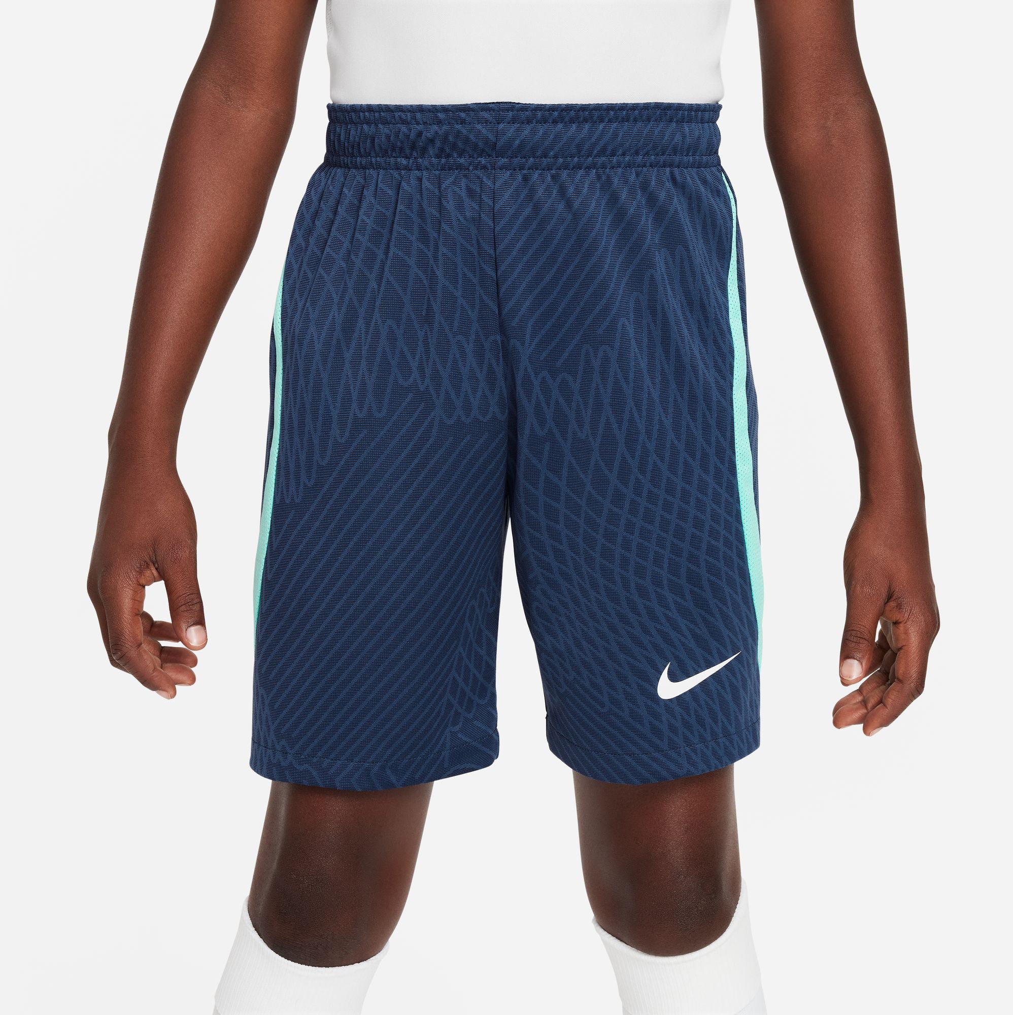 Dri-FIT Strike kids short
