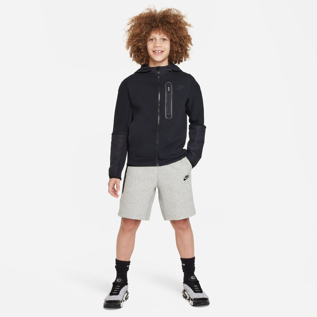 Tech Fleece kids short