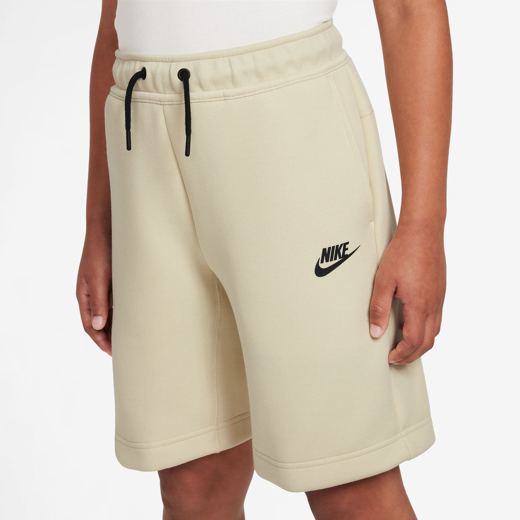 Tech Fleece kids short