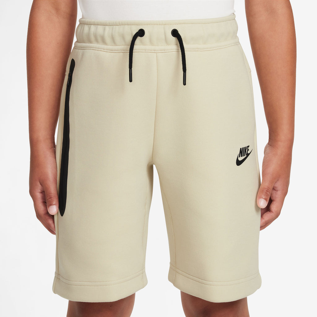 Tech Fleece kids short