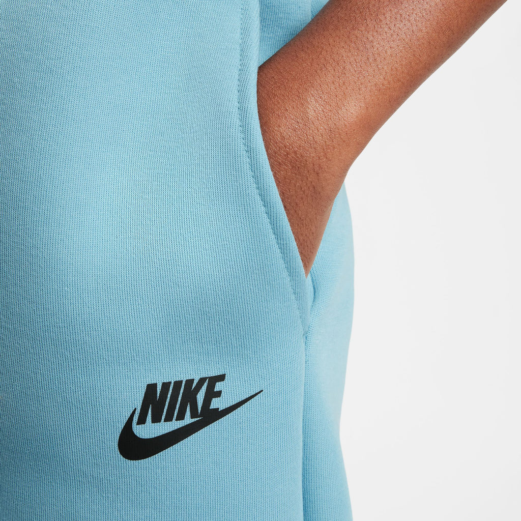 Tech Fleece kids short
