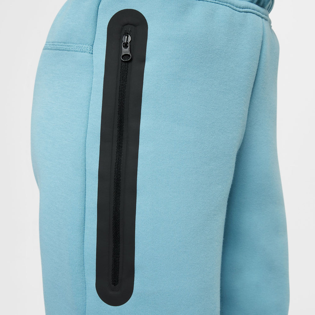 Tech Fleece kids short