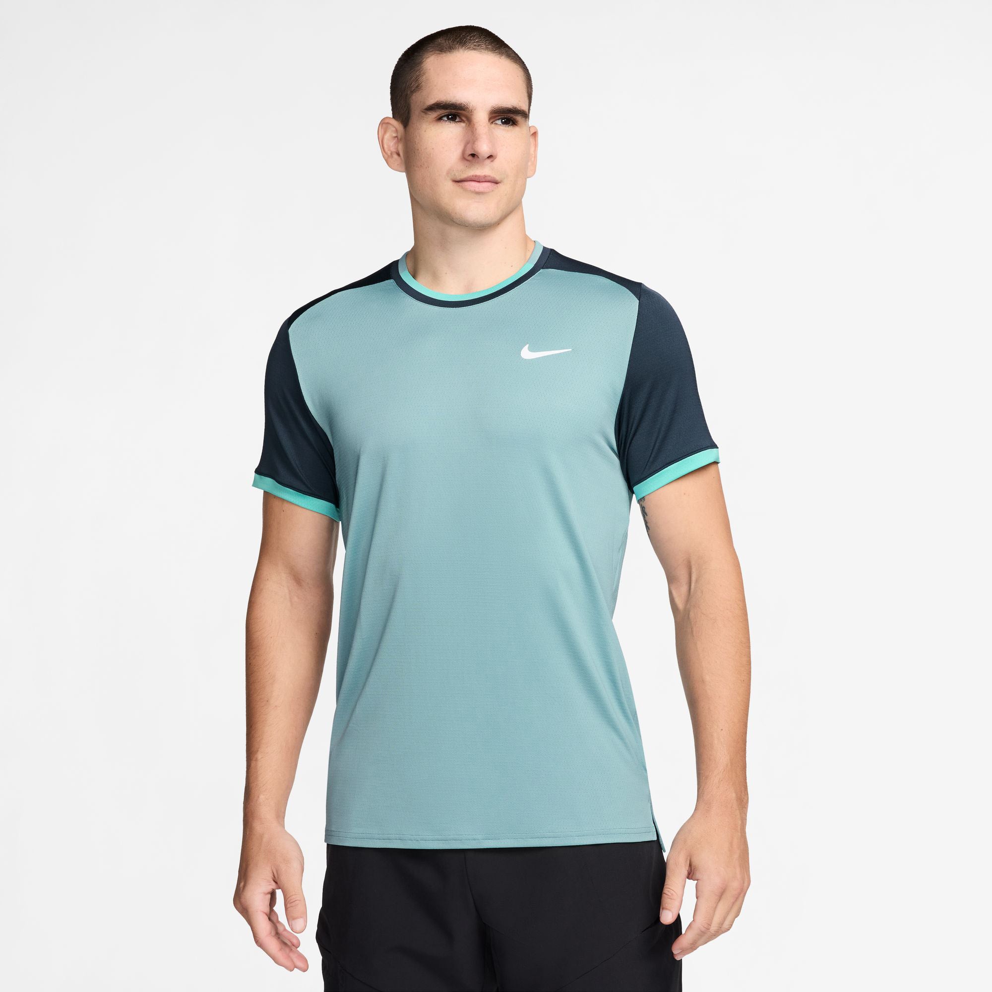 Court Dri-FIT Advantage t-shirt