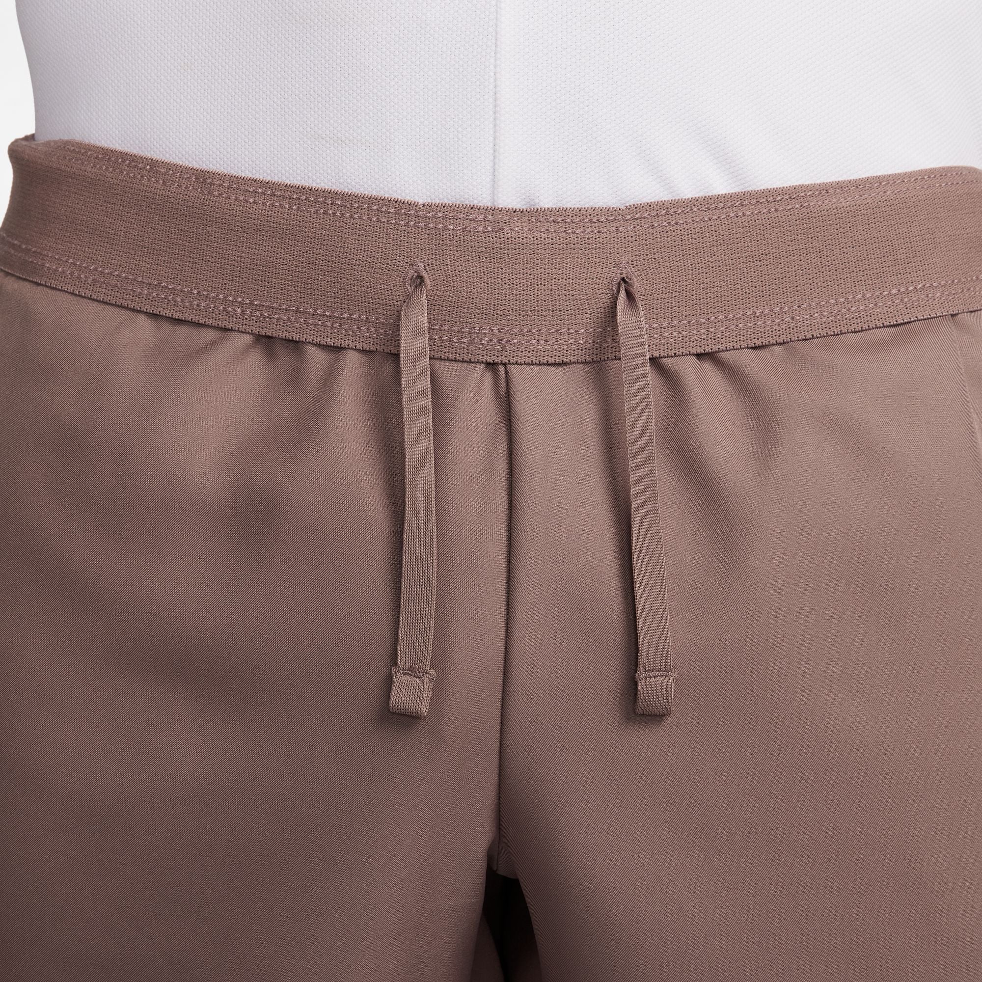 Court Dri-FIT Victory 7I short