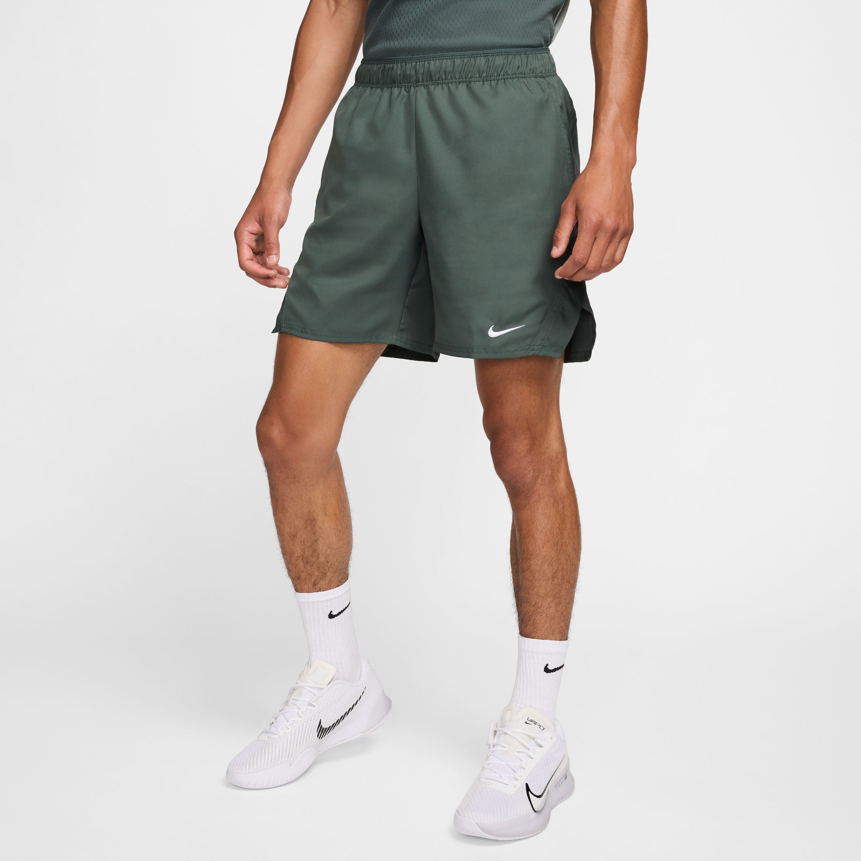 Court Dri-FIT Victory 7I short