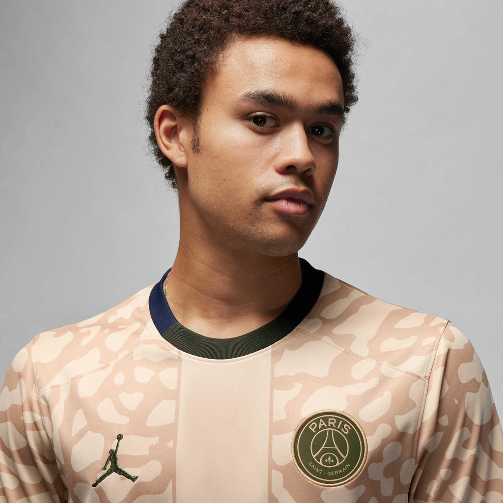 Paris Saint-Germain 2023/24 Stadium 4th shirt