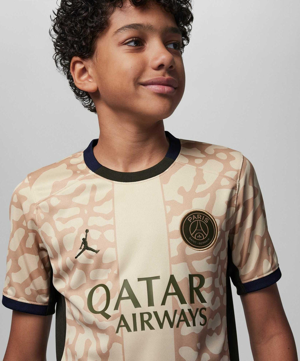 Paris Saint-Germain 2023/24 Stadium 4th shirt