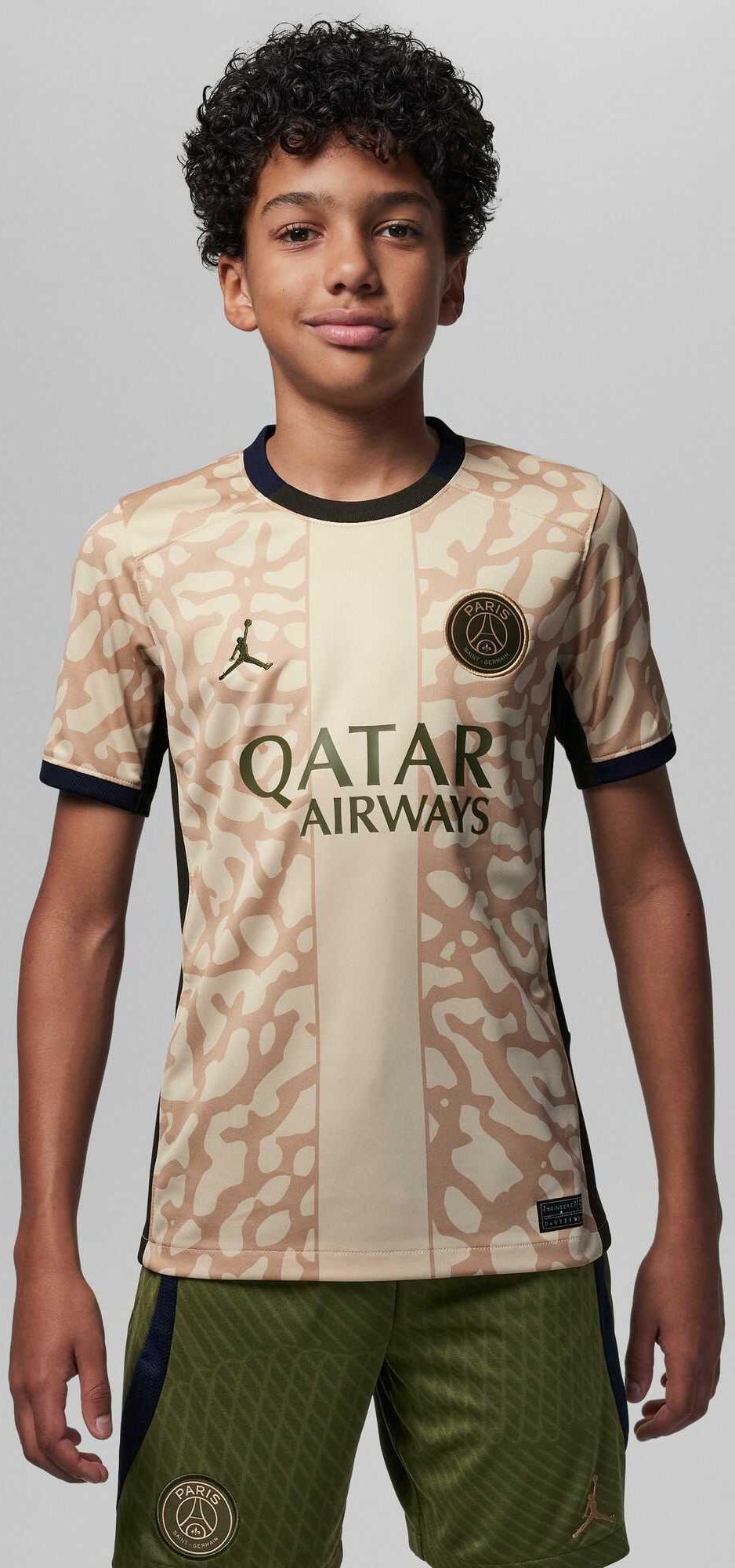 Paris Saint-Germain 2023/24 Stadium 4th shirt