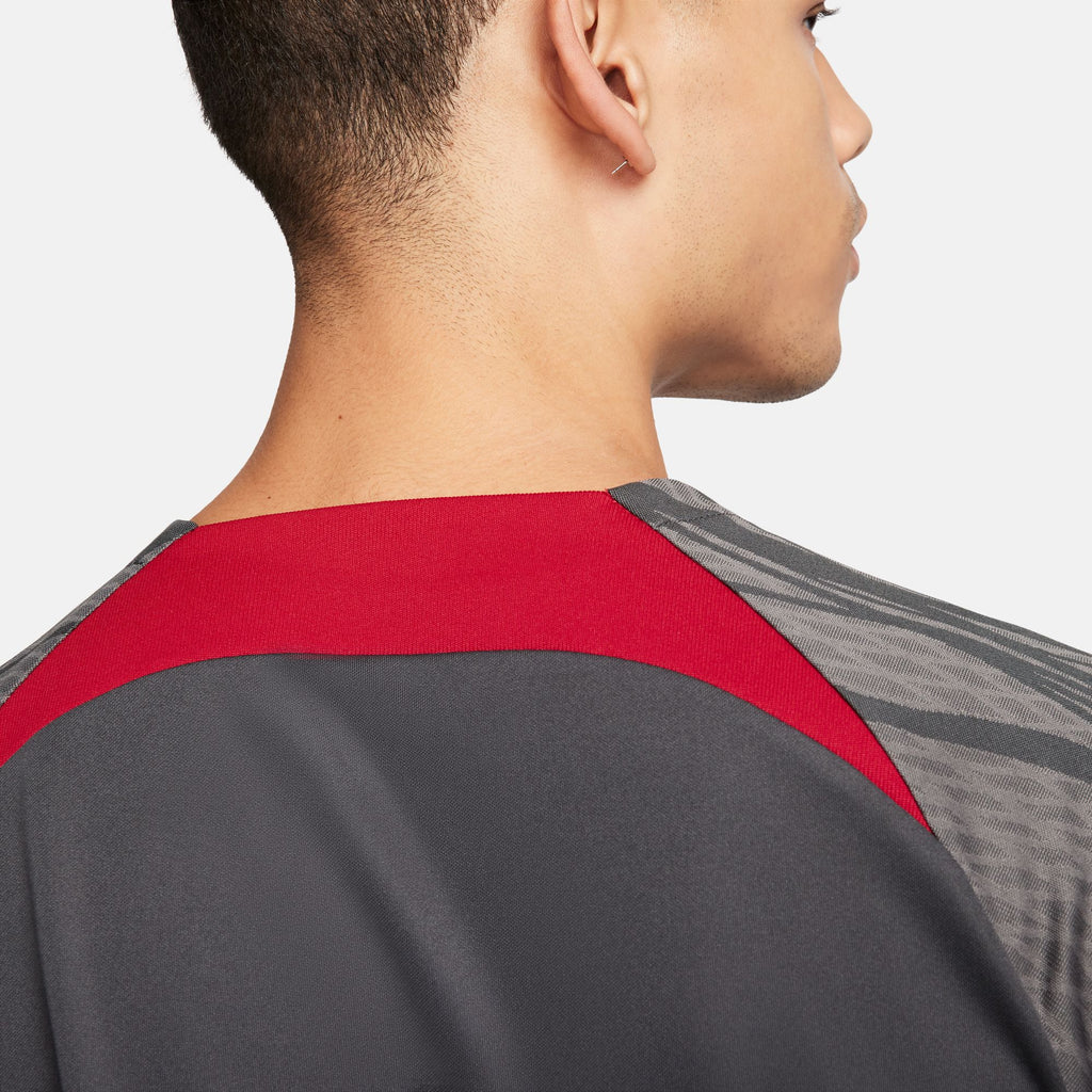 Liverpool FC Strike shirt