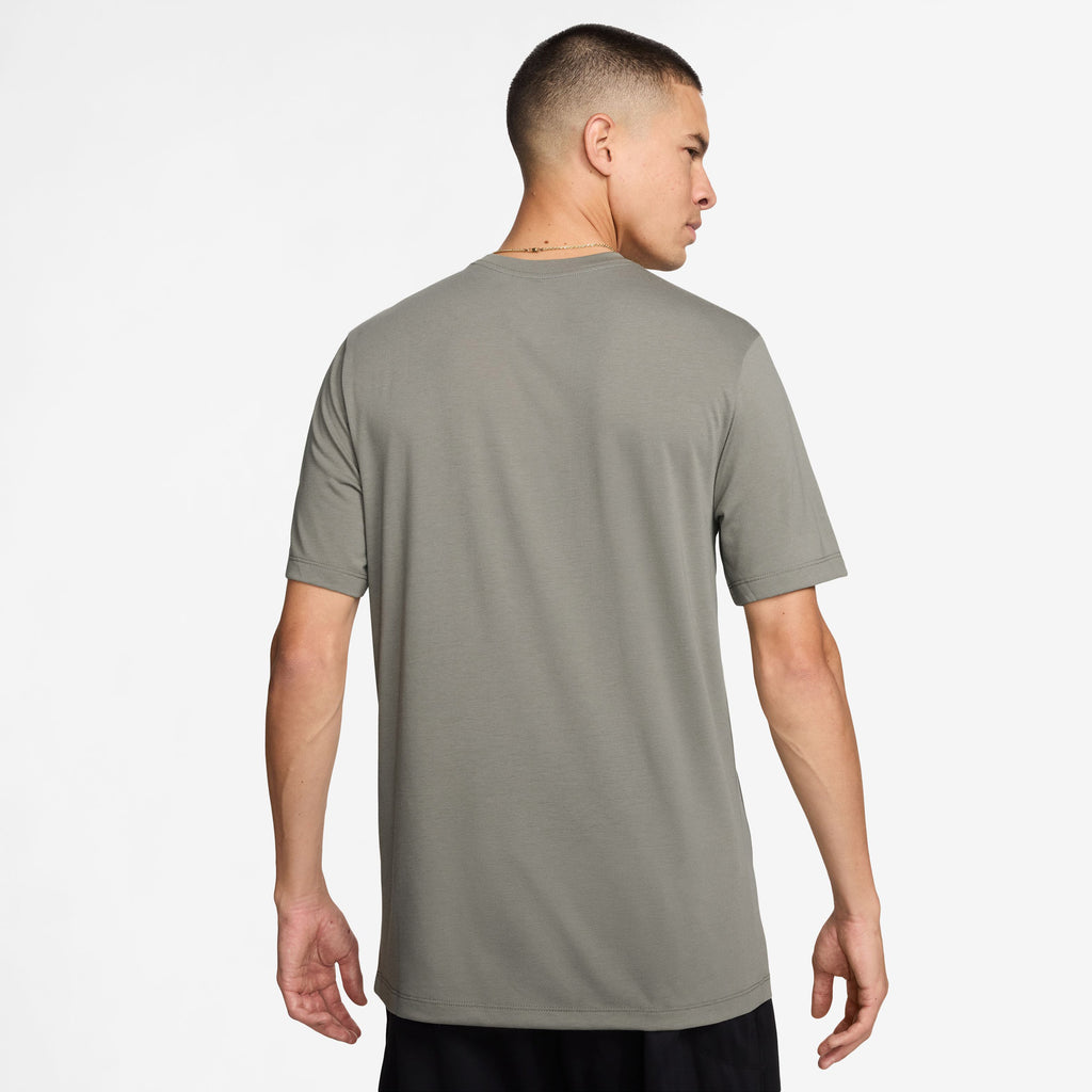 Dri-FIT shortsleeve shirt