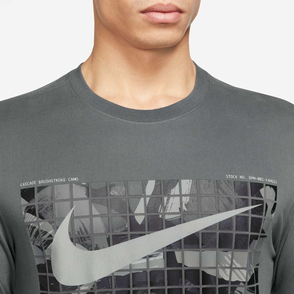 Dri-FIT Camo Fitness t-shirt