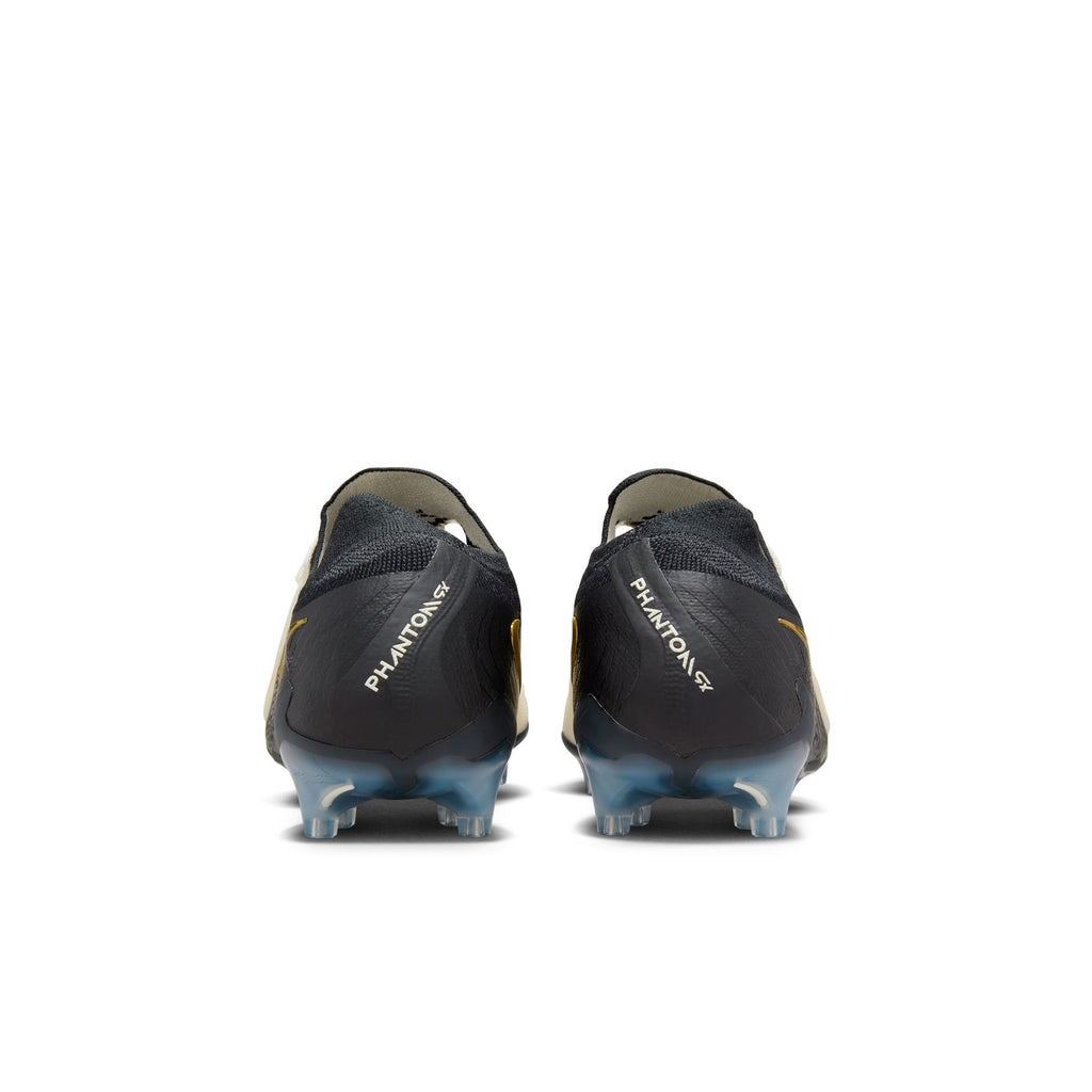 Phantom GX 2 Elite AG voetbalschoenen