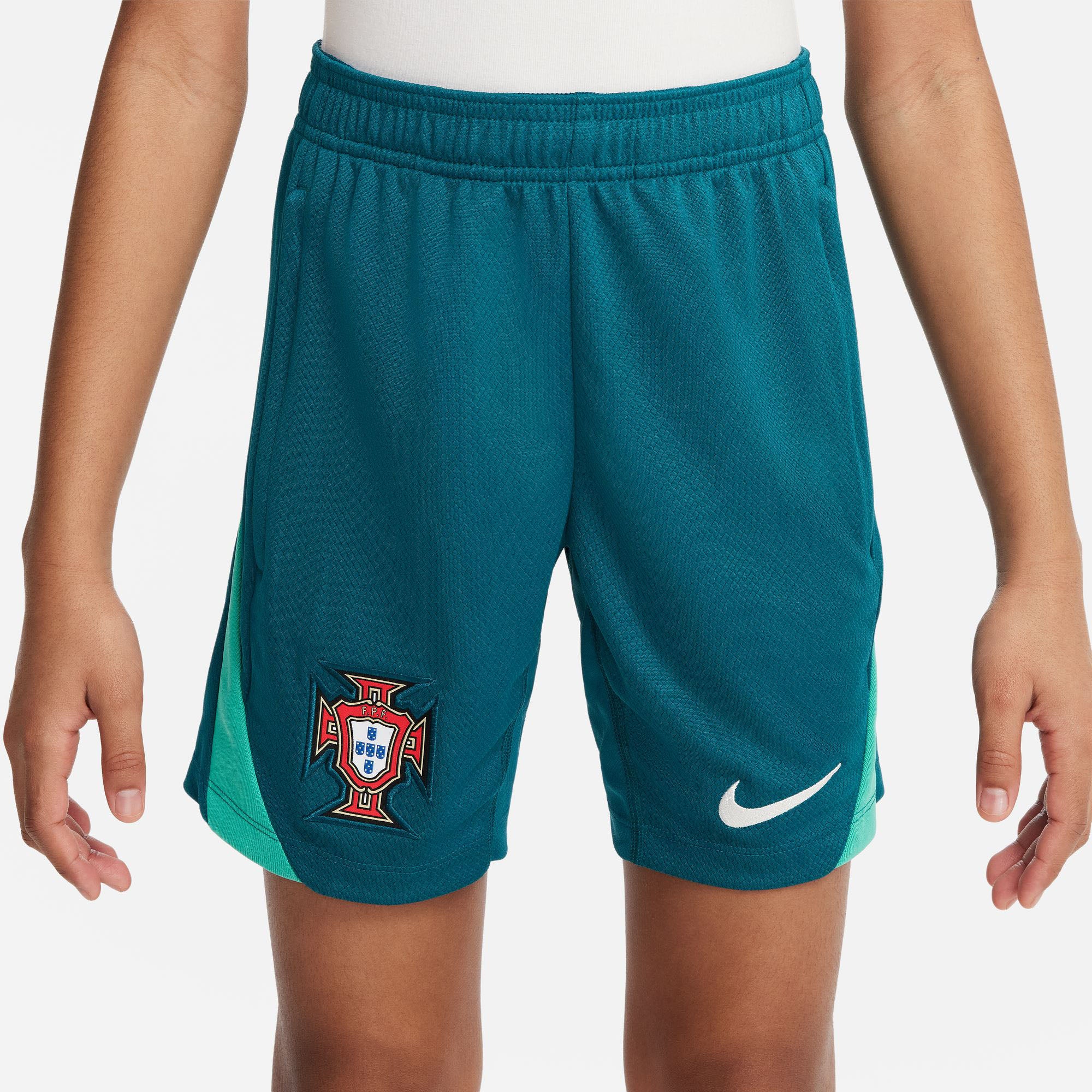 Portugal Strike kids short