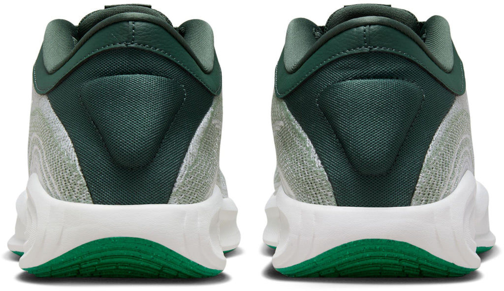 Q.T. Hustle Academy basketbalschoenen