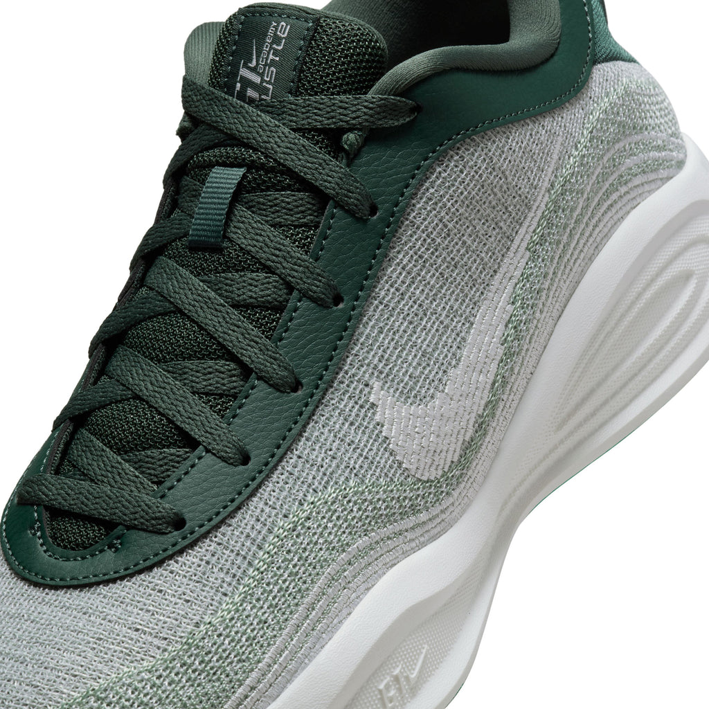 Q.T. Hustle Academy basketbalschoenen
