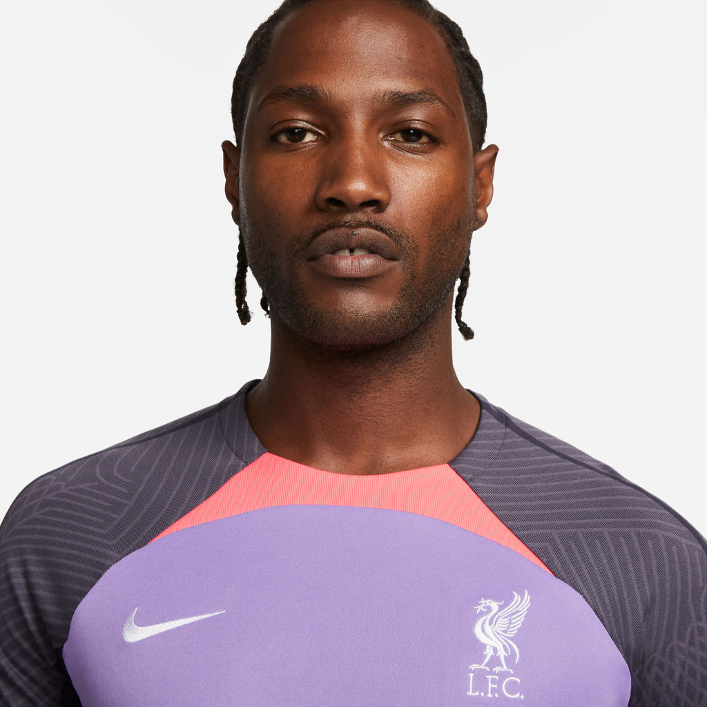 Liverpool FC Strike trainingsshirt