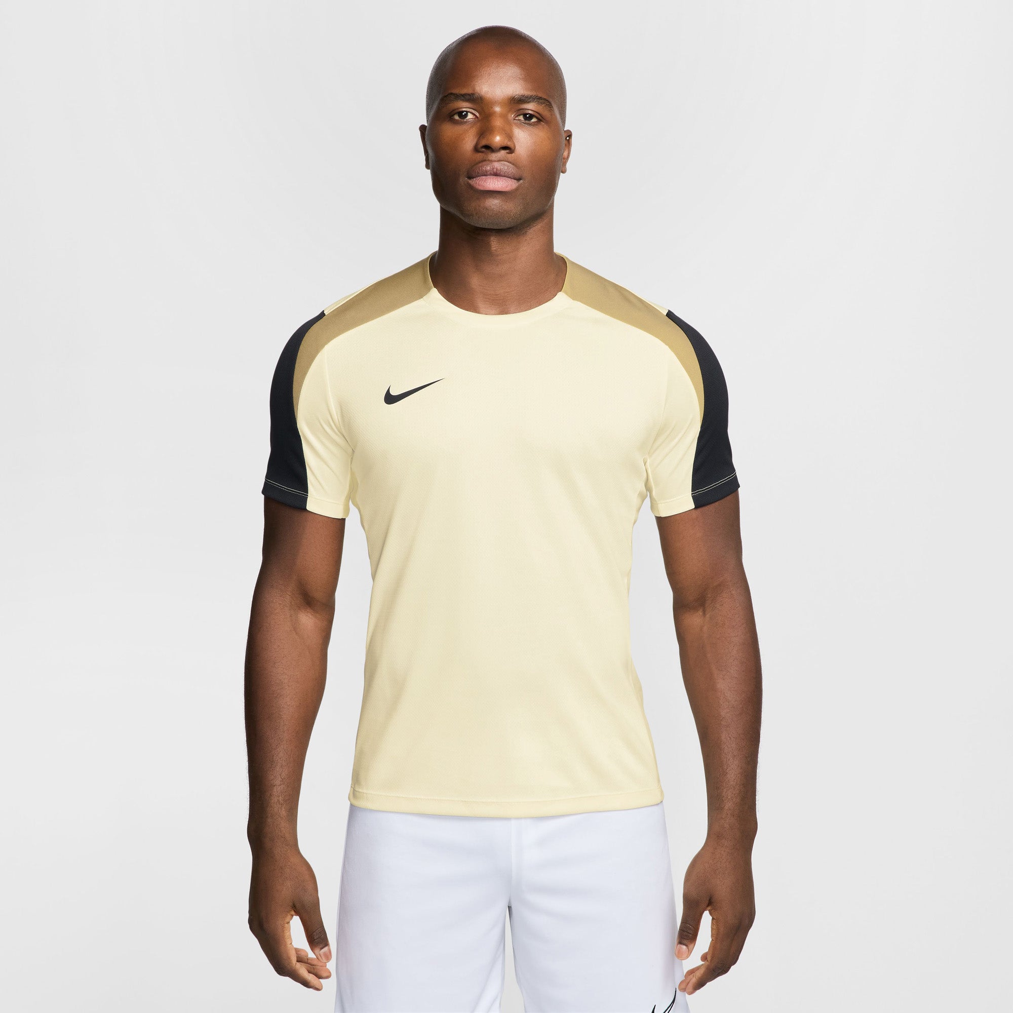 Dri-FIT Strike shirt