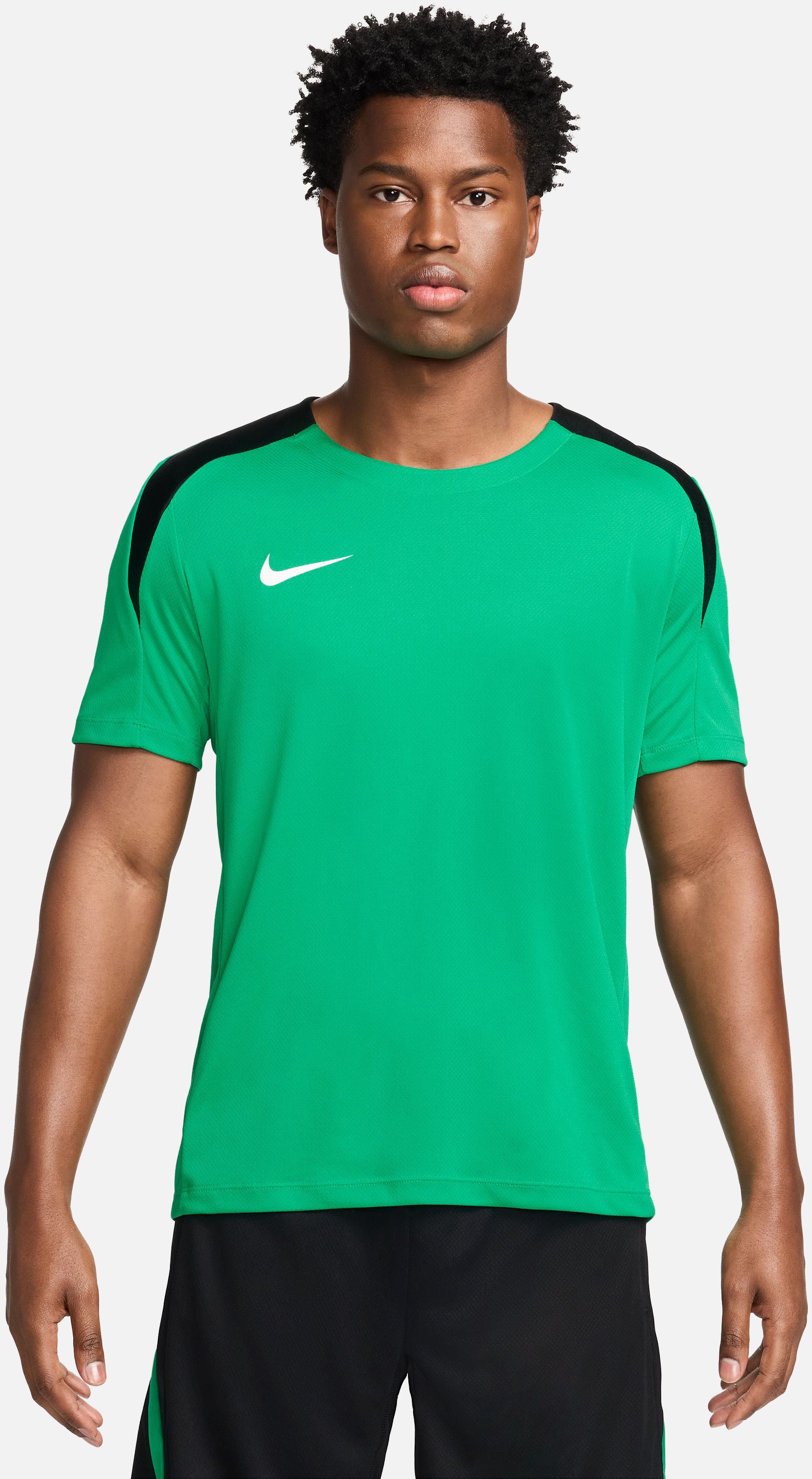 Dri-FIT Strike shirt