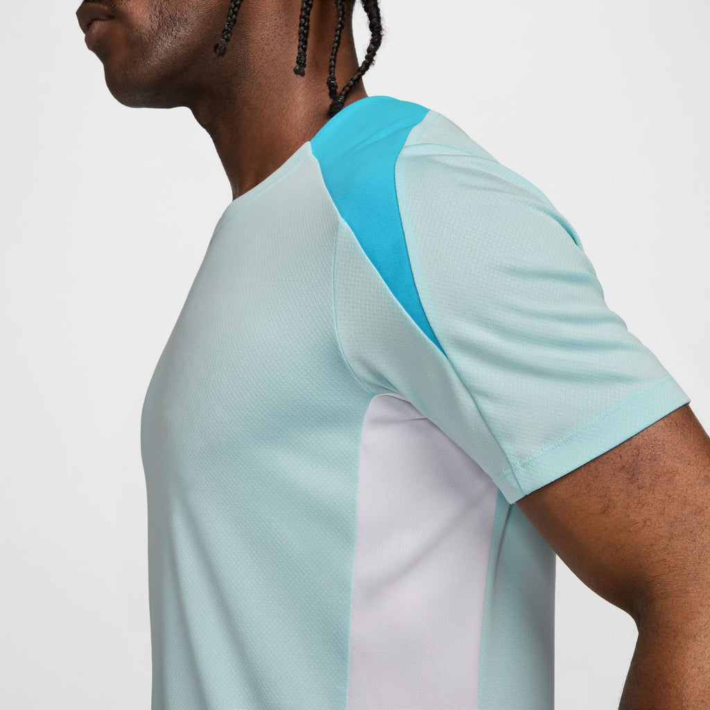 Dri-FIT Strike shirt