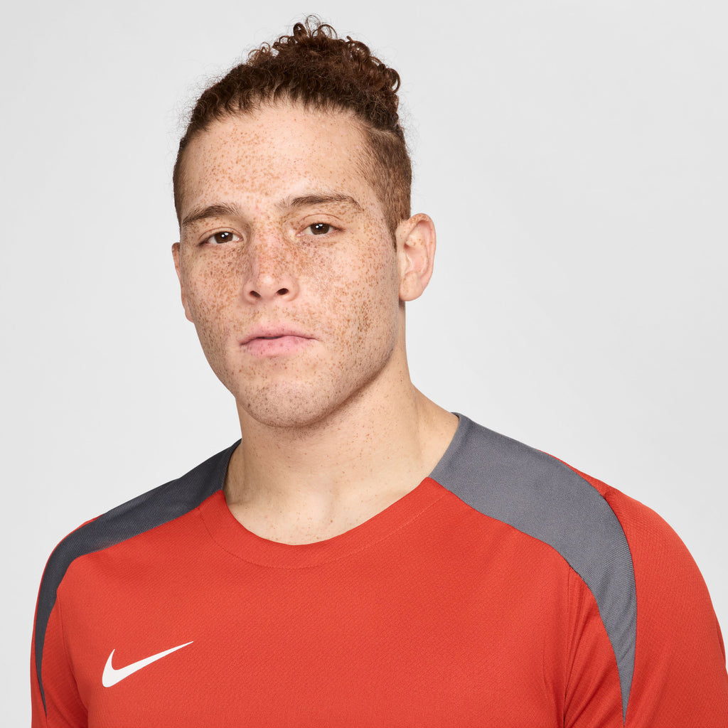 Dri-FIT Strike shirt