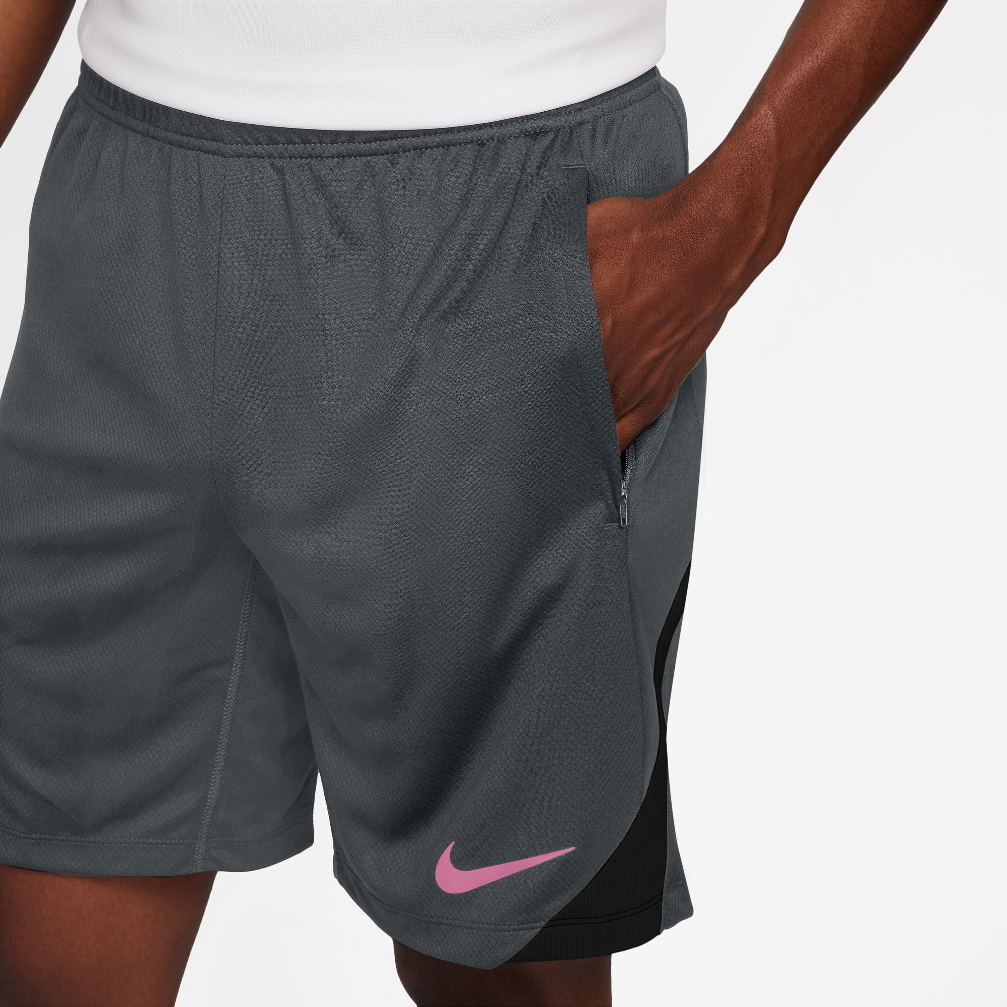 Dri-FIT Strike short