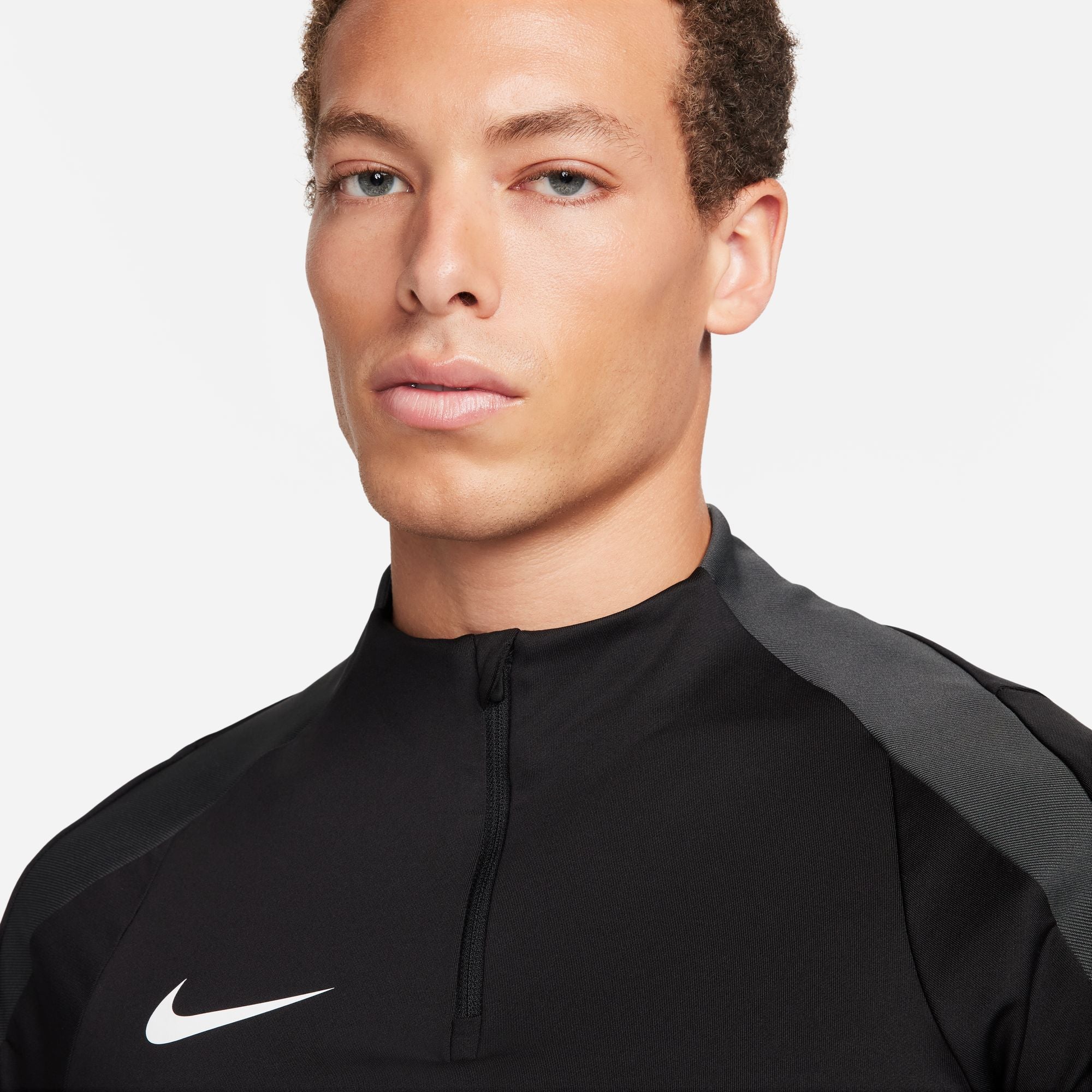 Dri-FIT Strike longsleeve shirt