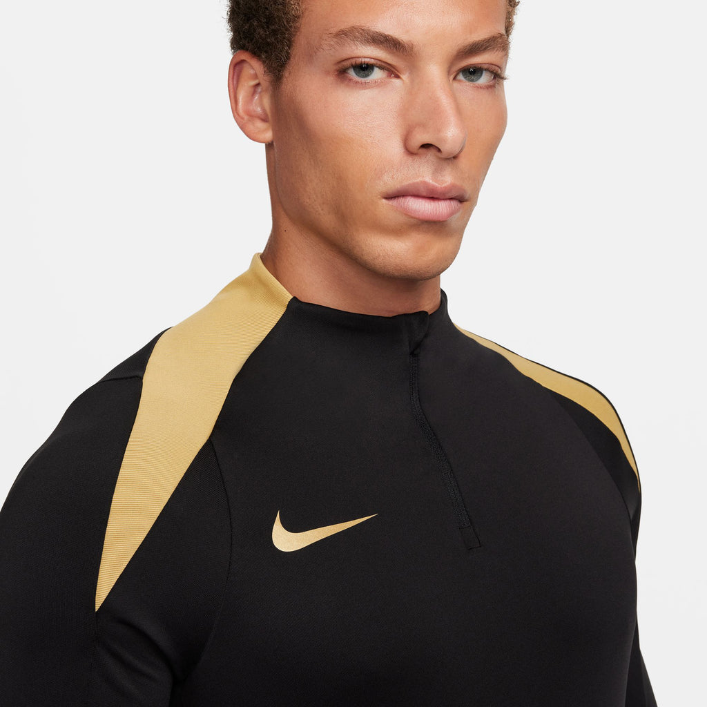 Dri-FIT Strike longsleeve shirt