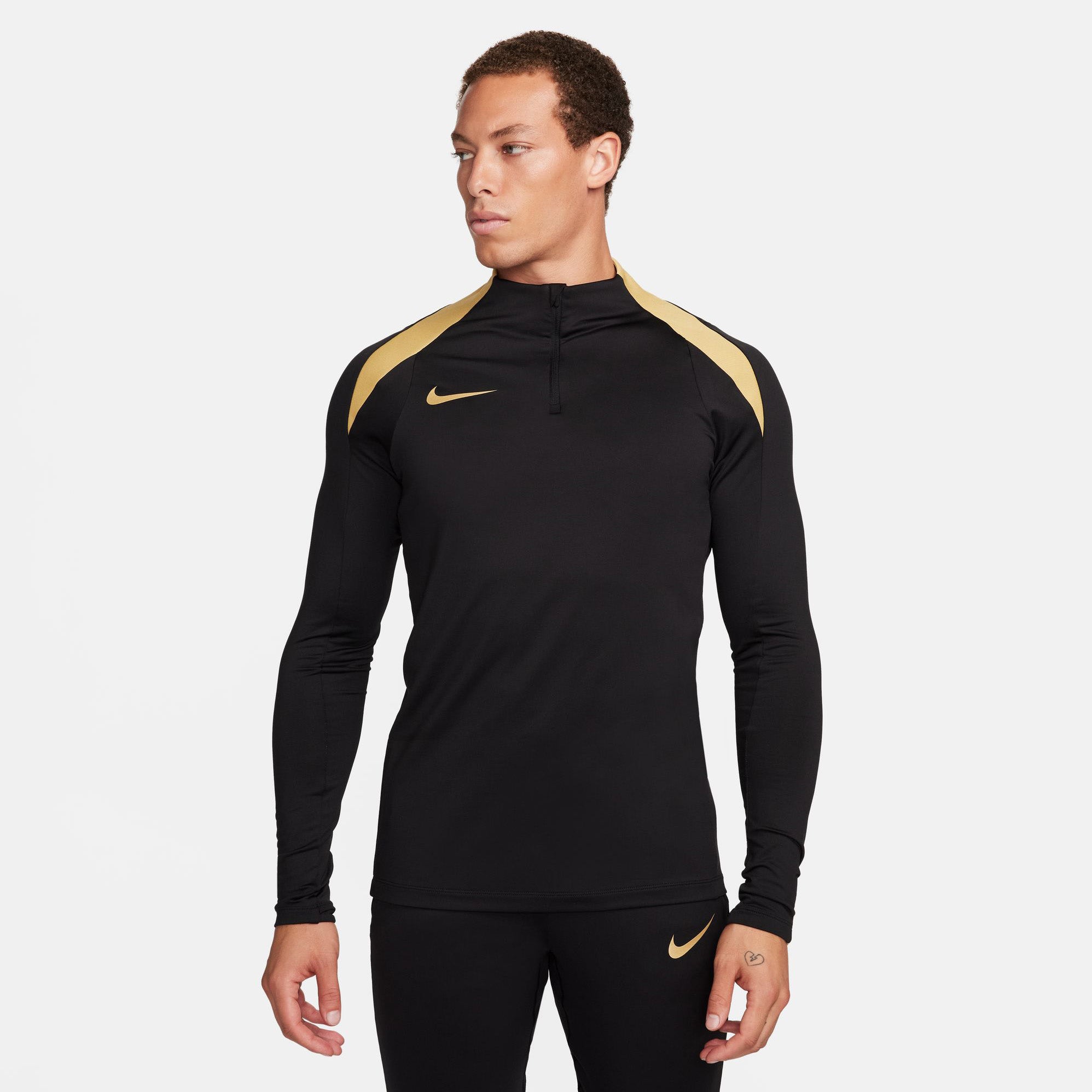 Dri-FIT Strike longsleeve shirt