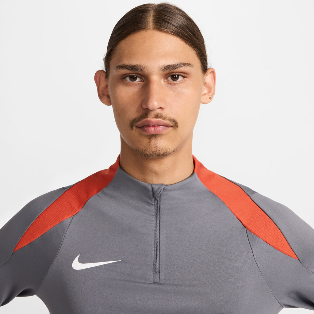 Dri-FIT Strike longsleeve shirt