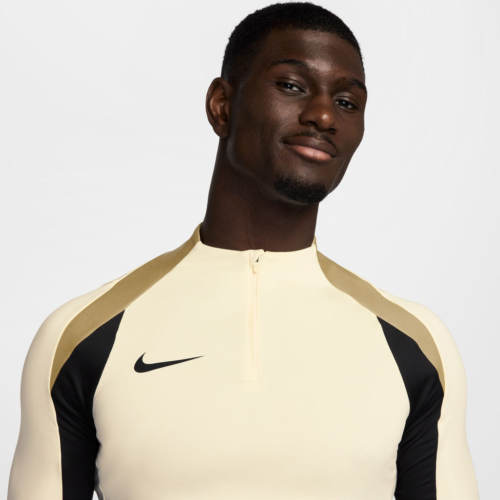 Dri-FIT Strike longsleeve shirt