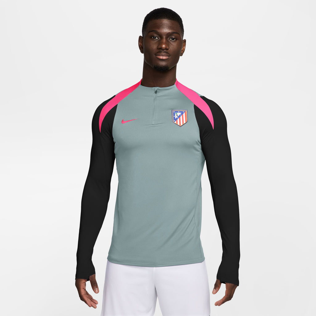 Dri-FIT Strike longsleeve shirt