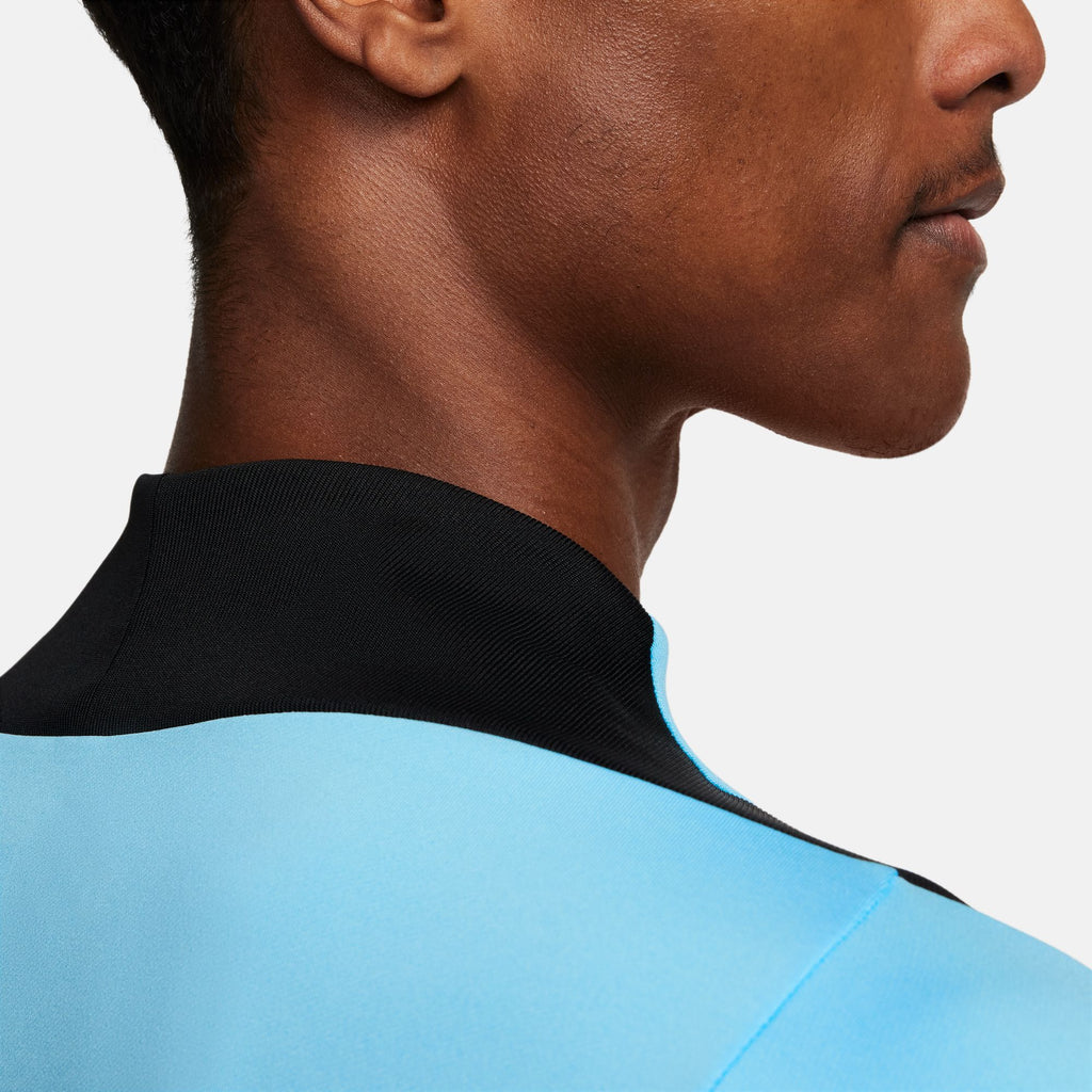 Dri-FIT Strike longsleeve shirt