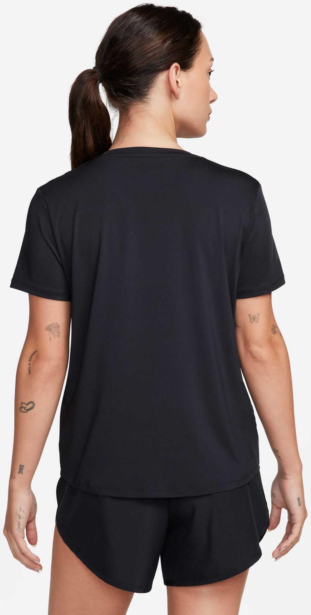 One Classic shortsleeve shirt