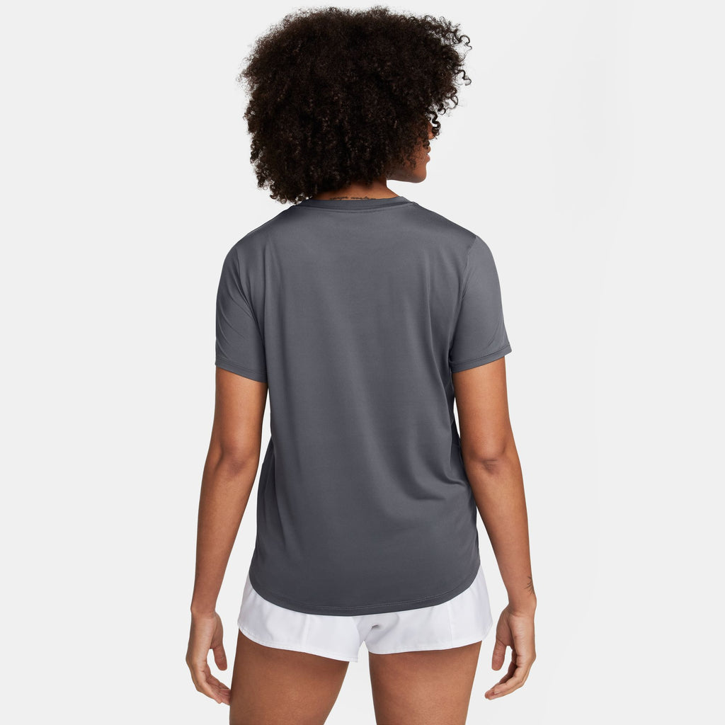 One Classic shortsleeve shirt