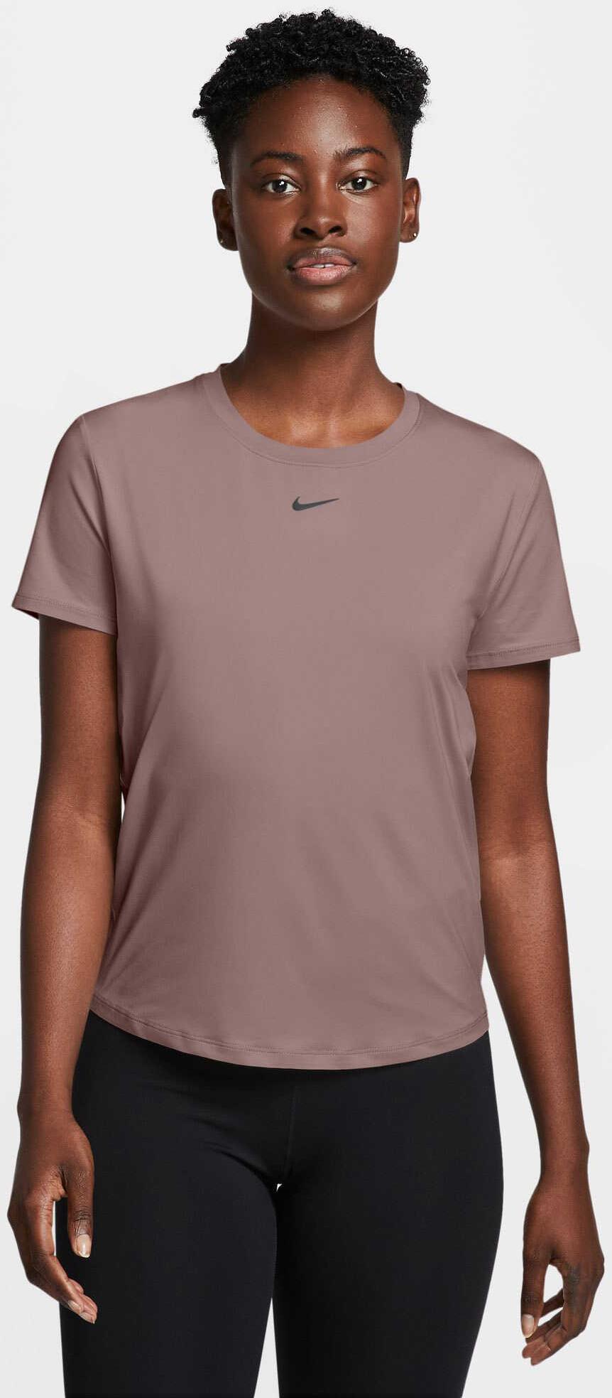 One Classic shortsleeve shirt
