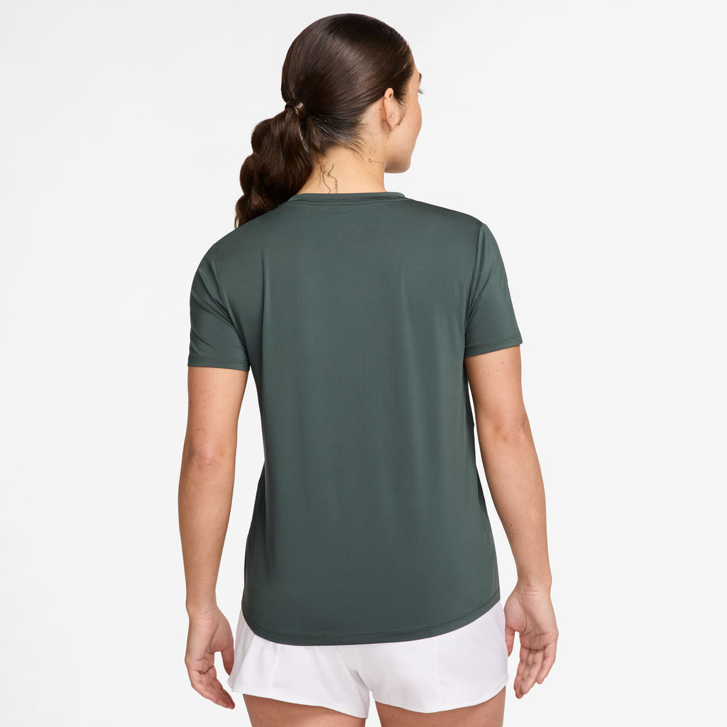 One Classic shortsleeve shirt