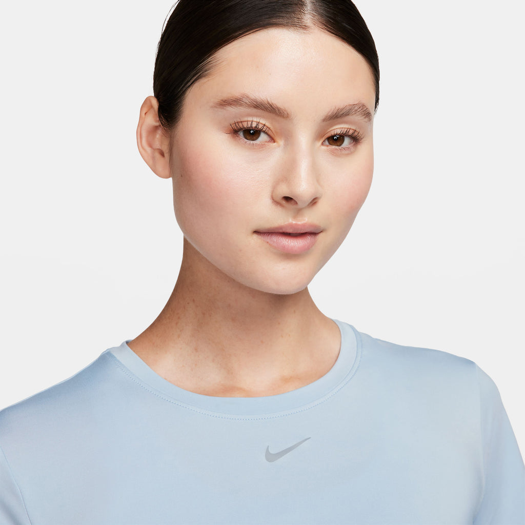One Classic shortsleeve shirt