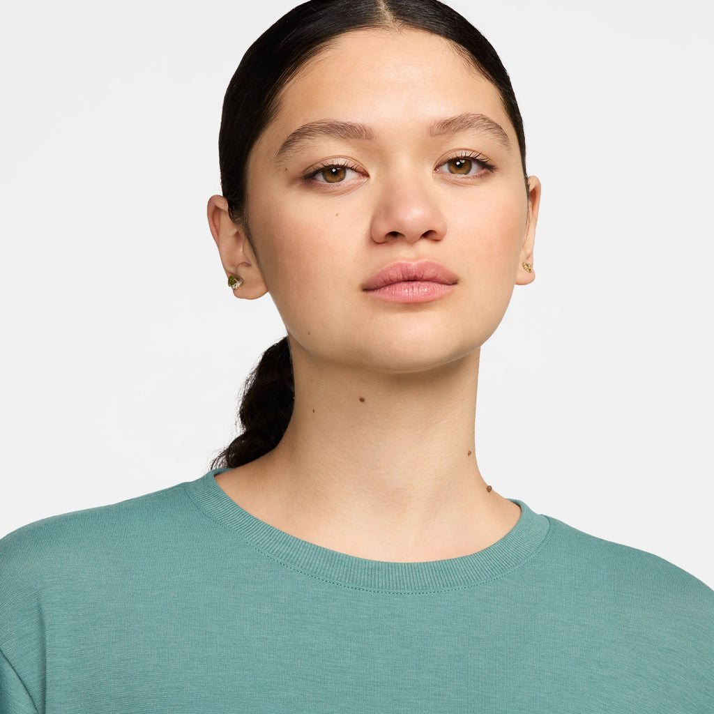 One Relaxed shortsleeve shirt