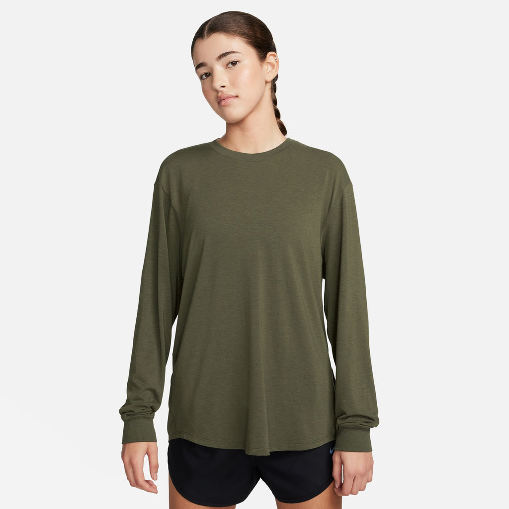 One Relaxed Dri-FIT longsleeve top