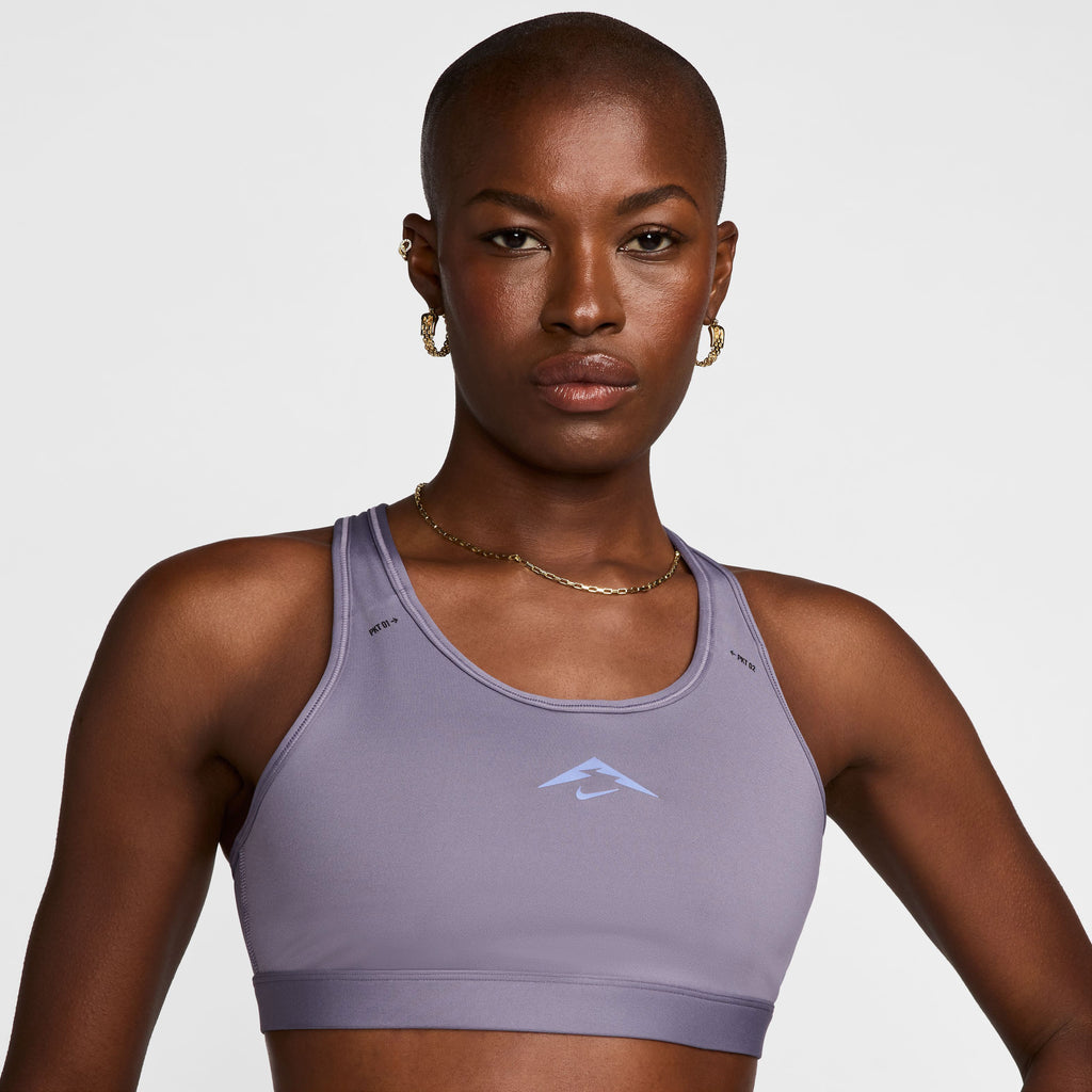 Swoosh On-the-run Trail sport bh