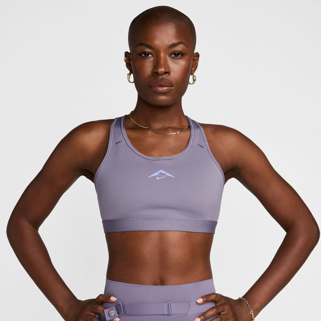 Swoosh On-the-run Trail sport bh