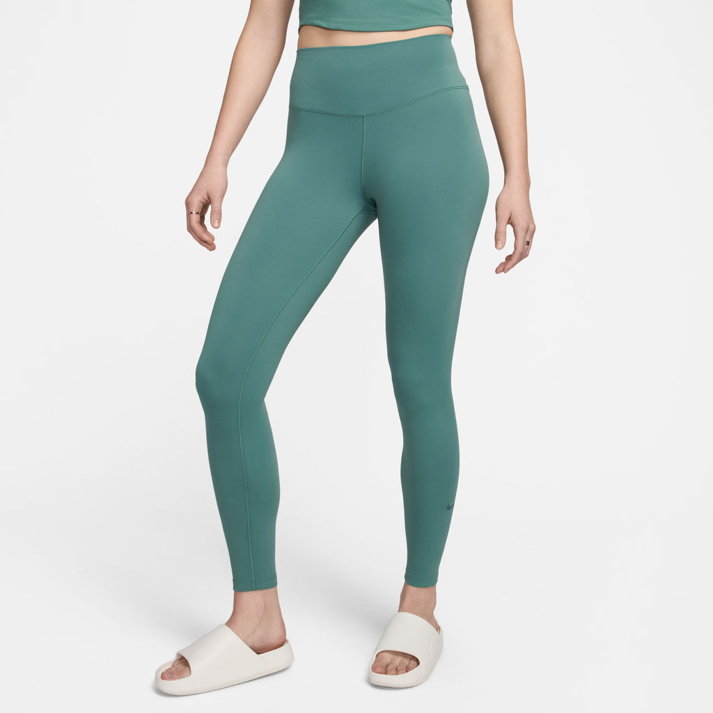 One Dri-FIT legging