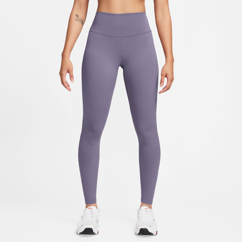 One Dri-FIT legging