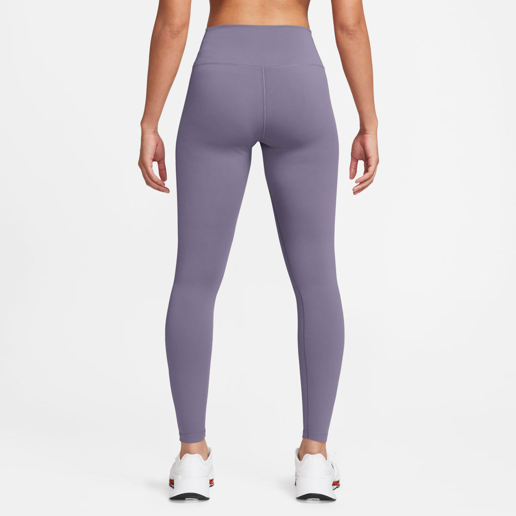 One Dri-FIT legging