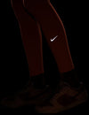 One Dri-FIT legging