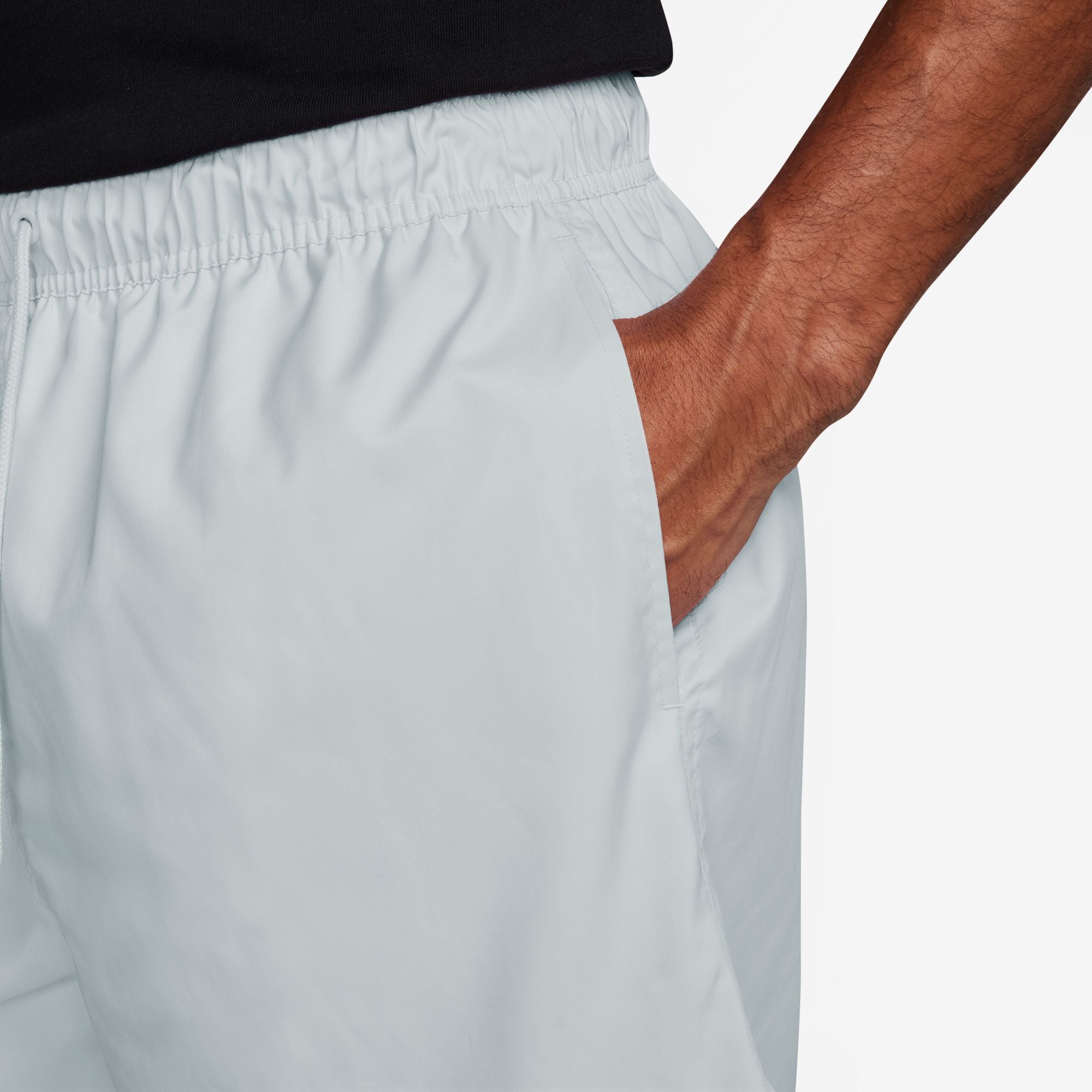 Club Woven Flow short