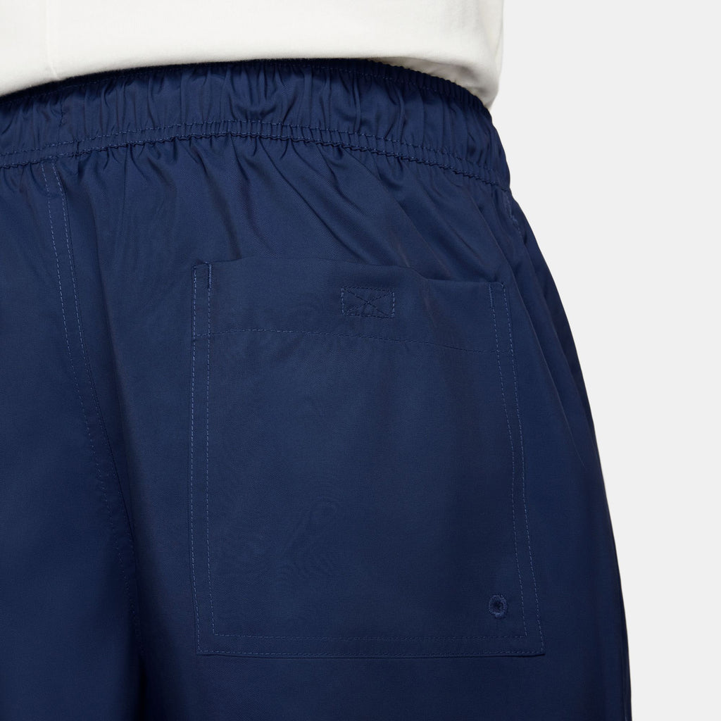 Club Woven Flow short
