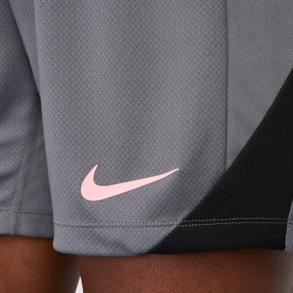 Strike short